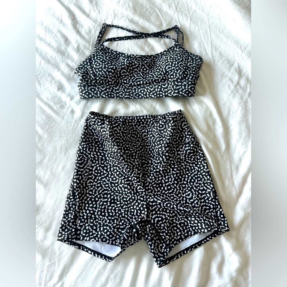 Workout Set! Never worn - Picture 4 of 4